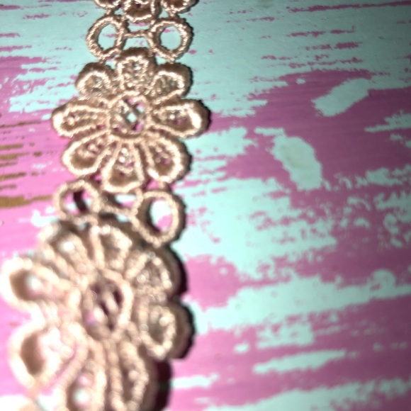 pink lace choker - Picture 3 of 3